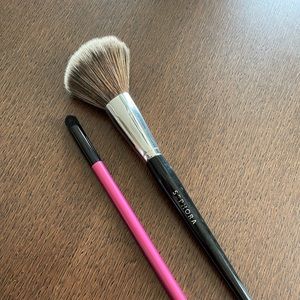 Sephora 55 Airbrush with bonus Soho detail brush
